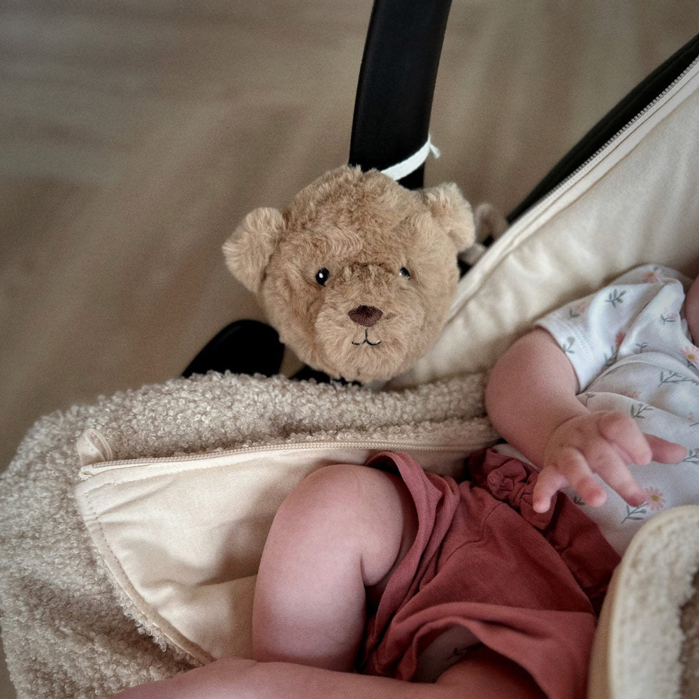 Teddy Lou - Heartbeat Comforter on the go