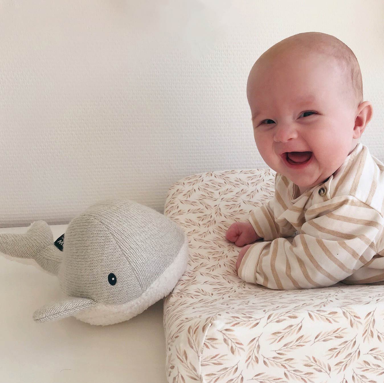 Wal Moby - Heartbeat Comforter | Spieluhr für Babys