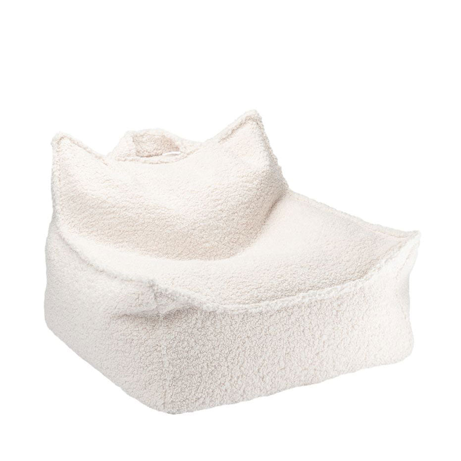 Kindersessel Teddy von Wigiwama in der Farbe creme.