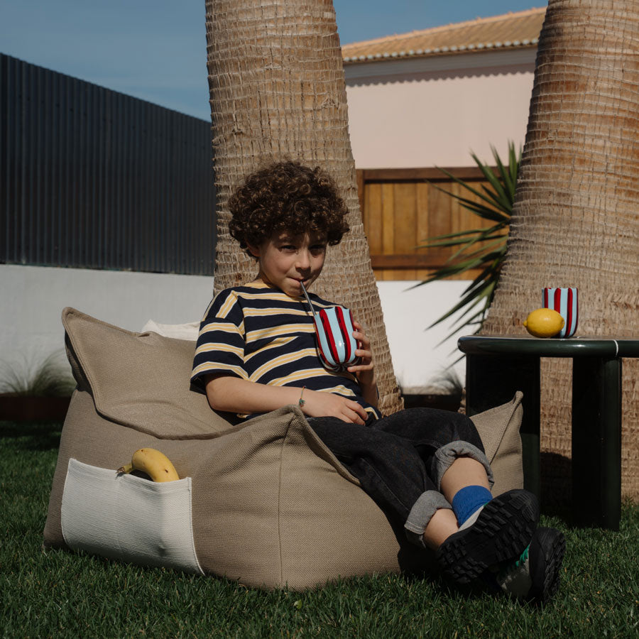 Outdoor Sitzsack Kinder Wigiwama – wetterfest & nachhaltig – FAMBEES