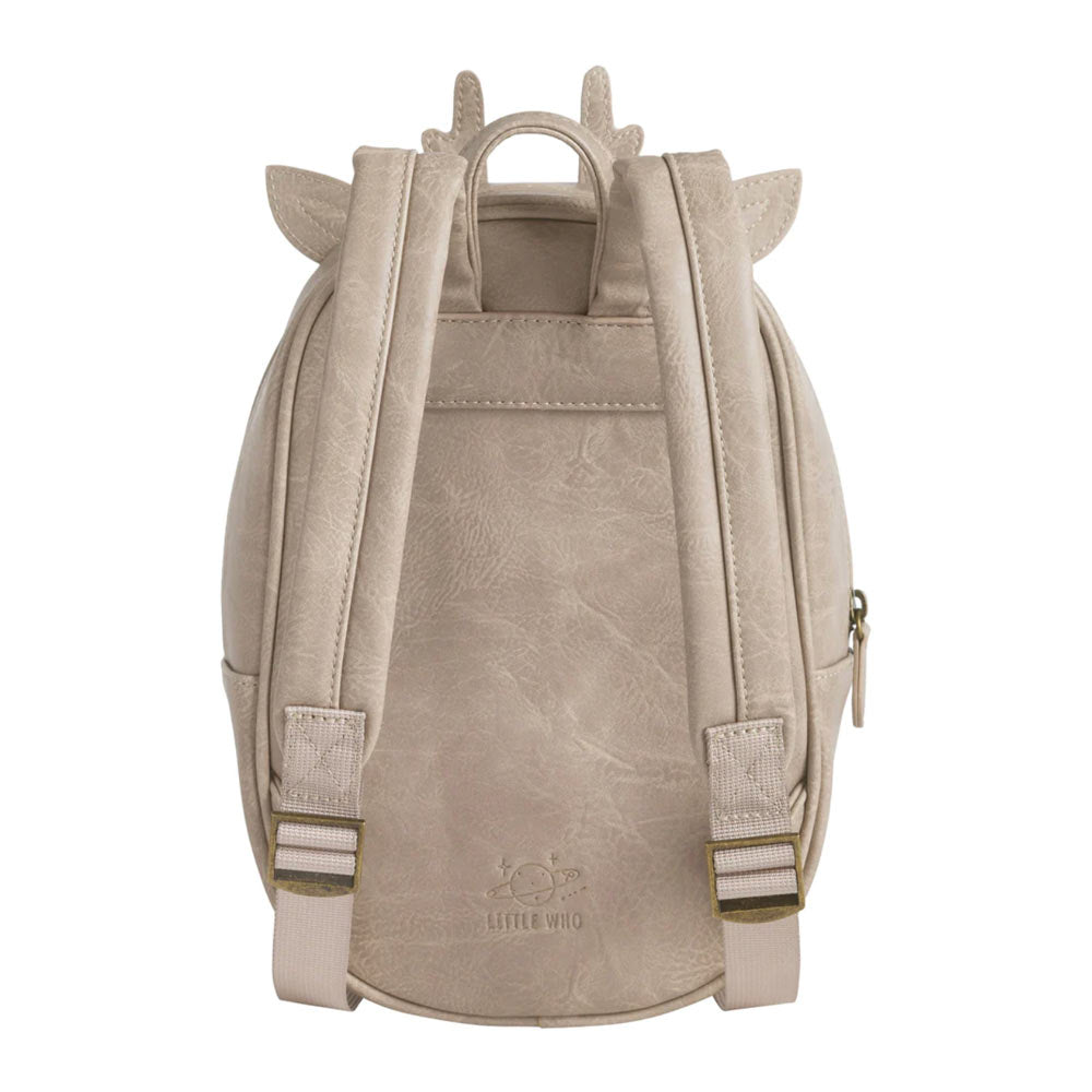 Die Riemen am Rucksack lassen sich an die Größe des Kindes anpassen.