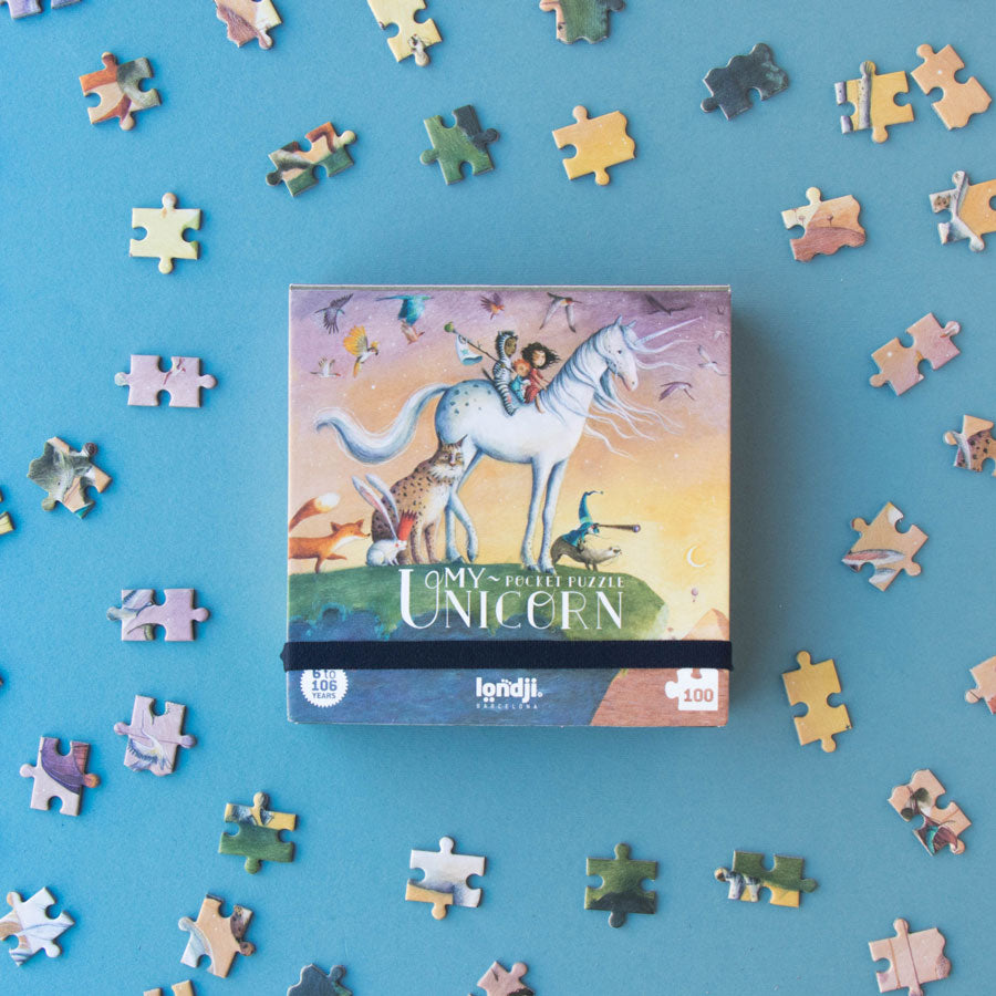 Das Pocket Puzzle Einhorn kommt in einer tollen Verpackung.