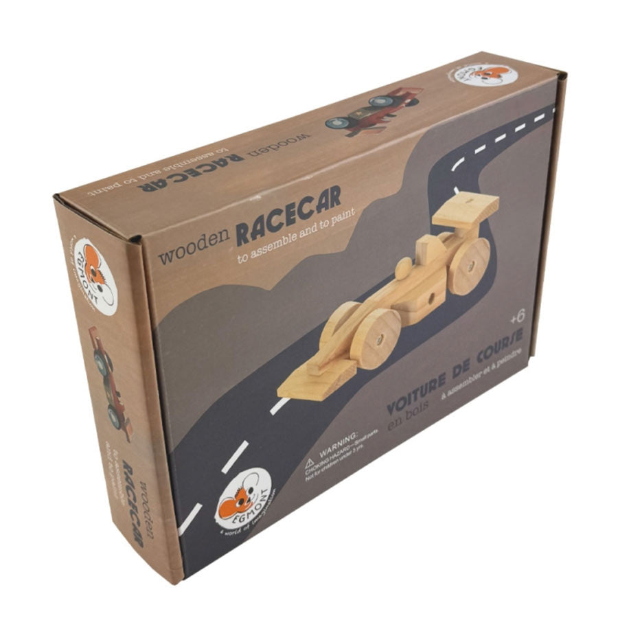 Das DIY-Rennauto kommt in einer nachhaltigen Verpackung aus Pappe. Perfekt auch zum Verschenken.