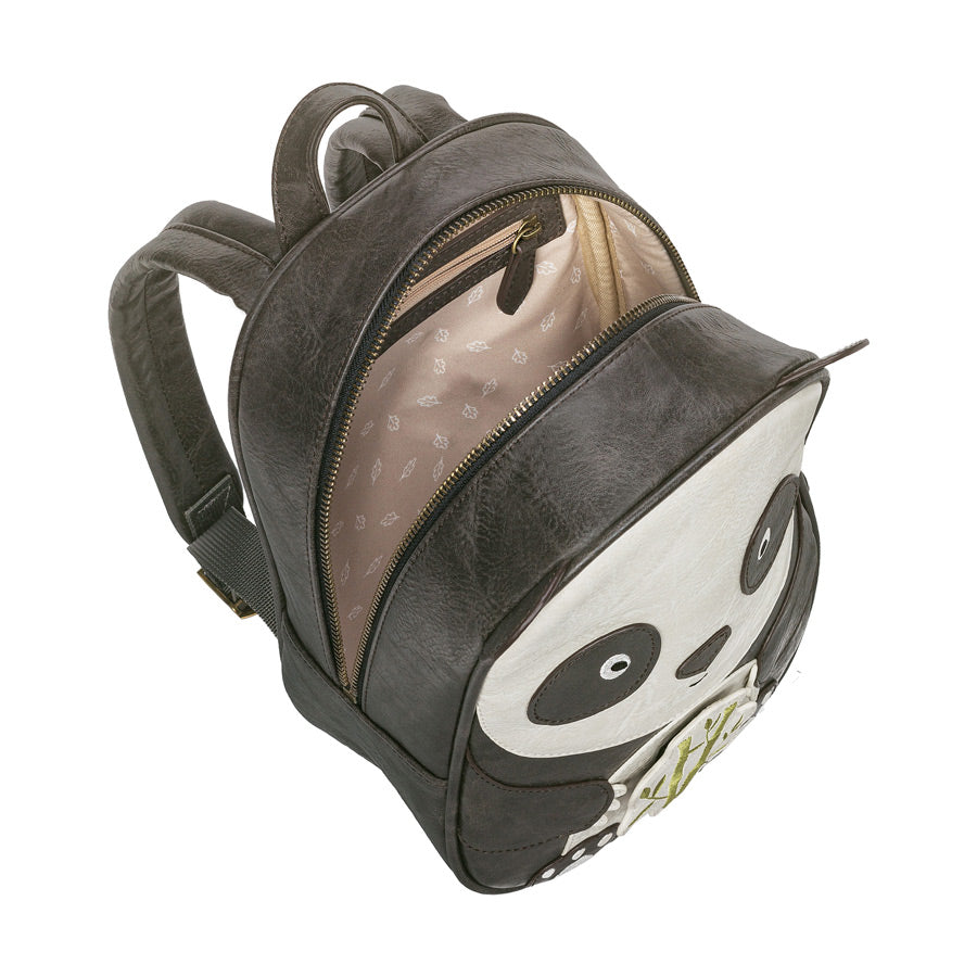 Der Rucksack von Little Who lässt sich durch einen Reißverschluss öffnen und schließen