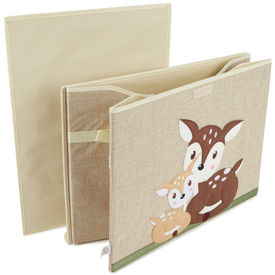 Die Boxen sind sehr leicht zusammenfaltbar und lassen sich somit sehr gut platzsparend verstauen.