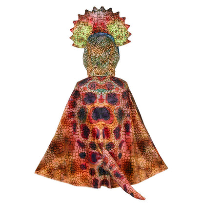 Am Rücken des Dino Kostüms ist noch ein Schwanz, der das Outfit noch cooler macht. 