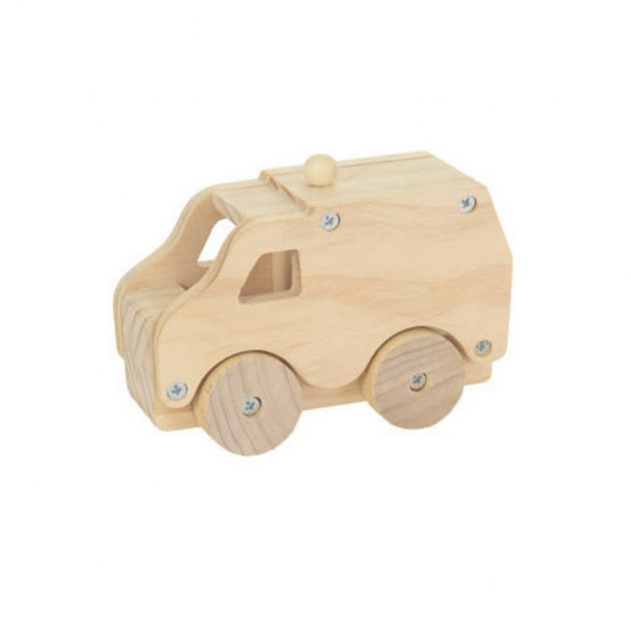 Der DIY-Krankenwagen besteht aus Holz und kann von den Kindern selbst zusammengebaut werden.