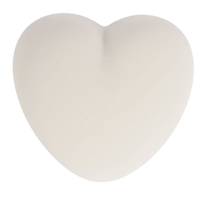 Das Nachtlicht in Herzform von Flow Amsterdam gibt es in der Farbe weiß