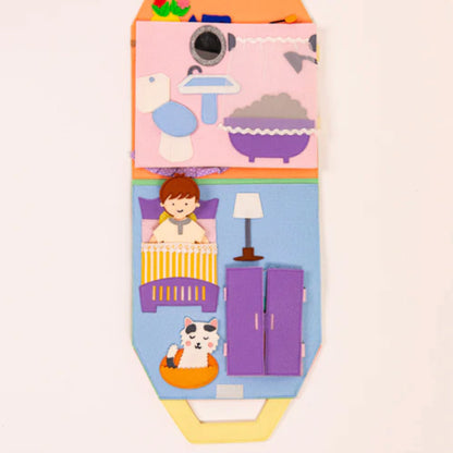 Quiet Book - Travel Buddy - Puppenhaus